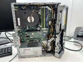 Lenovo ThinkCentre M70s Pentium G6400 16GB 510GB UHD 610