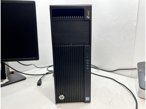 HP Workstation Z440 E5-1620 V3 32GB 320GB | 256GB Quadro K2200 4GB (gpu 3577)