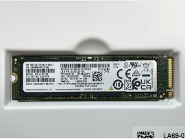 Samsung 8SSSS0L25156G3CX13G09EK 1TB M.2 Nvme Samsung 8SSSS0L25156G3CX13G09EK 1TB M.2 Nvme