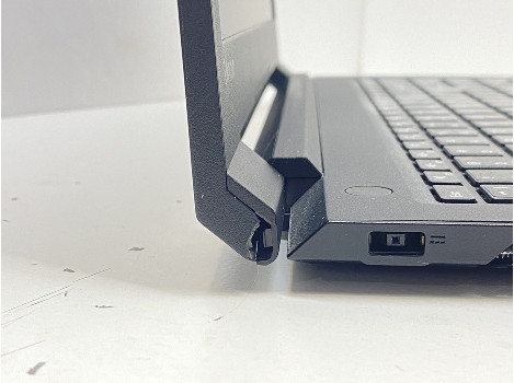 Lenovo V110-15ISK 15.6" i3-6006U 8GB 130GB клас Б