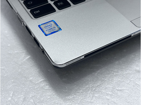 Fujitsu LIFEBOOK S937 13.3" i5-7200U 16GB 260GB клас А