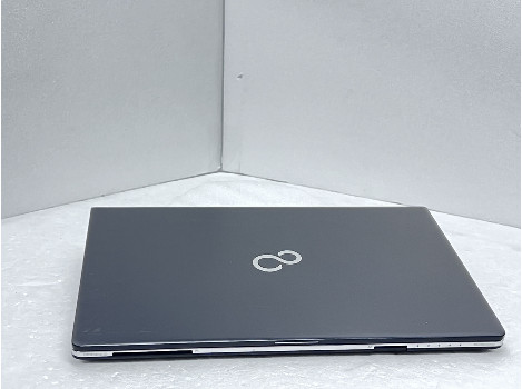 Fujitsu LIFEBOOK S938 13.3" i5-8250U 8GB 260GB клас А