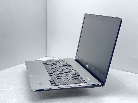 Fujitsu LIFEBOOK S938 13.3" i5-8250U 8GB 260GB клас А