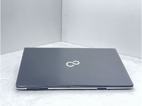 Fujitsu LIFEBOOK S936 13.3" i5-6200U 8GB 260GB клас А