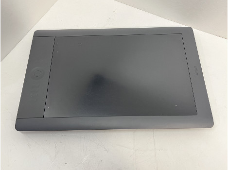 WACOM Intuos5 Touch PTH850 Large Pen Tablet 12.80" x 8" Active Area клас А