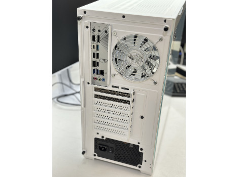 SubGo White Gen7 CORE ULTRA 9 285K 64GB 2TB RTX5070