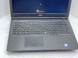 Лаптоп Fujitsu LIFEBOOK U758 15.6" i5-8250U 16GB 260GB клас А