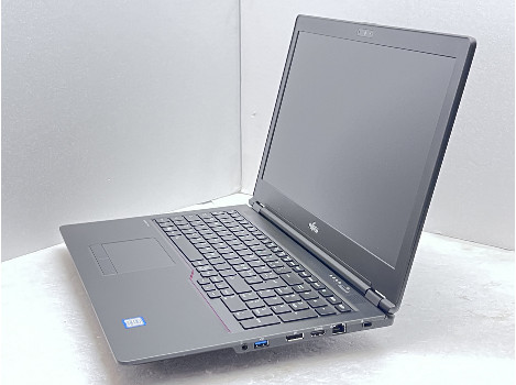 Fujitsu LIFEBOOK U758 15.6" i5-8250U 16GB 260GB клас А