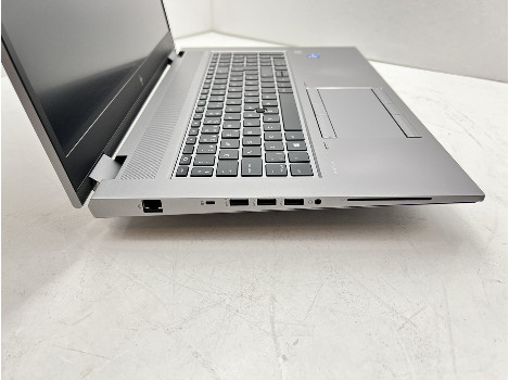 HP ZBook Fury 17 G8 17.3" i7-11850H 32GB 510GB клас А