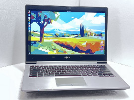 Лаптоп Fujitsu Lifebook U745 14" i5-5300U 8GB 260GB клас А