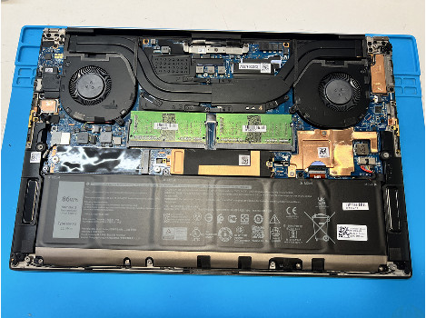 Dell XPS 15 9510 15.6" i7-11800H 16GB 510GB клас А