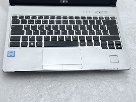 Лаптоп Fujitsu LIFEBOOK S936 13.3" i7-6600U 12GB 510GB клас А