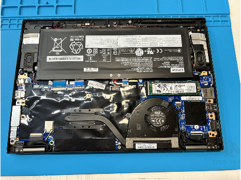 Lenovo ThinkPad X390 Yoga 13.3" touch i5-8365U 16GB 260GB клас А