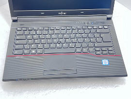 Лаптоп Fujitsu LIFEBOOK E546 14" i3-6100U 8GB 130GB клас А