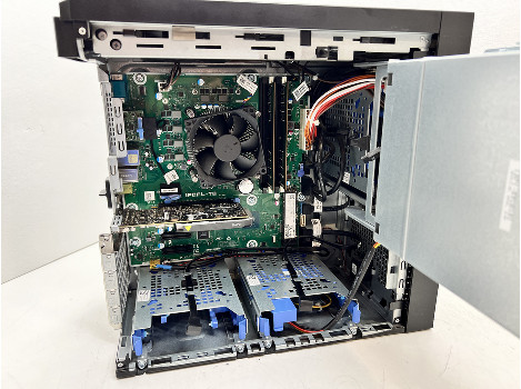 Dell Precision 3630 E-2124 16GB 510GB Quadro P620 2GB