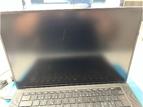Dell XPS 15 9510 15.6" i7-11800H 16GB 510GB клас А