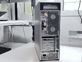 Компютър HP Z600 Xeon E5620 16GB 128GB Radeon R7 240 2GB