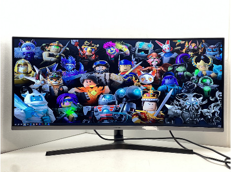 Samsung C34H890WGR 34" (клас А)