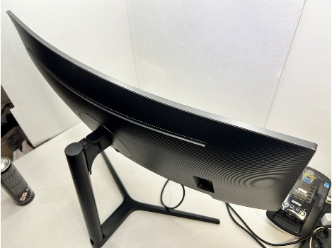 Samsung C34H890WGR 34" (клас А)