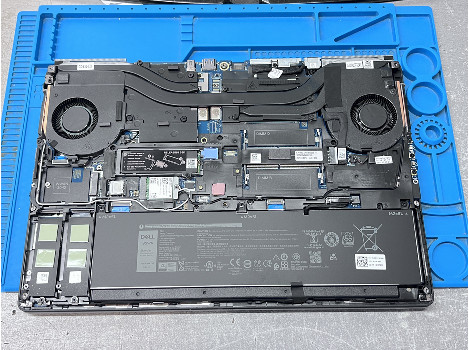 Dell Precision 7560 15.6" touch i7-11850H 32GB 1020GB клас А