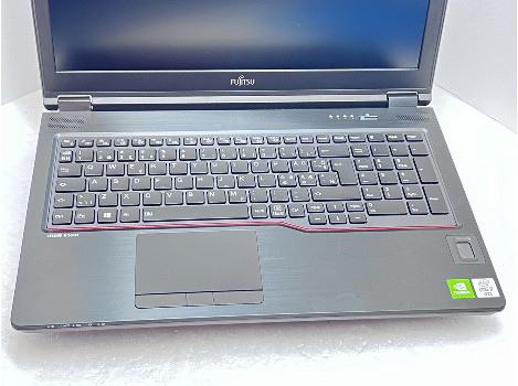 Fujitsu CELSIUS H7510 15.6" i7-10850H 32GB 510GB клас А