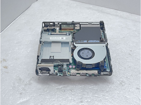 HP EliteDesk 705 G5 Ryzen 5 PRO 3400GE 8GB 260GB Radeon RX Vega 11