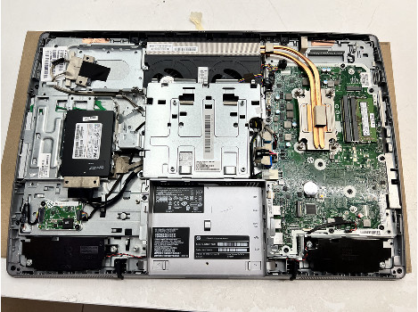 HP EliteOne 800 G2 All-in-One 23" 1920x1080 FHD i5-6500 8GB 260GB HD 530