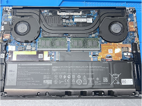 Dell XPS 15 9500 15.6" Touch i7-10750H 32GB 1020GB клас А
