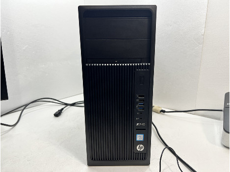 HP Z240 Workstation E3-1240 v6 32GB 260GB Quadro P2000 5GB