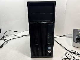 Компютър HP Z240 Workstation E3-1240 v5 16GB 500GB Quadro K2200 4GB