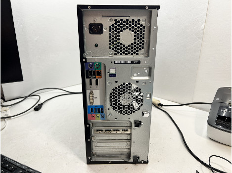 HP Z240 Workstation E3-1240 v6 32GB 260GB Quadro P2000 5GB