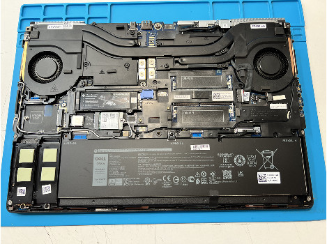 Dell Precision 7550 15.6" i7-10750H 32GB 1020GB клас А