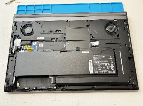 HP ZBook Fury 17 G7 17.3" i7-10850H 32GB 510GB клас А