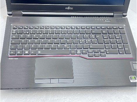 Fujitsu CELSIUS H780 15.6" i7-8850H 16GB 510GB клас А