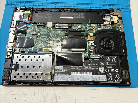 Lenovo ThinkPad T470 14" i5-7300U 16GB 260GB клас А