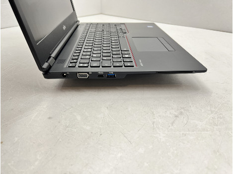 Fujitsu LIFEBOOK U758 15.6" i5-8250U 16GB 260GB клас А