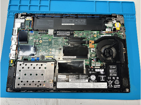 Lenovo ThinkPad T470 14" i5-7300U 16GB 260GB клас Б