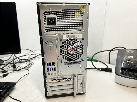 Lenovo ThinkStation P520c Xeon W-2125 32GB 510GB Quadro P2000 5GB