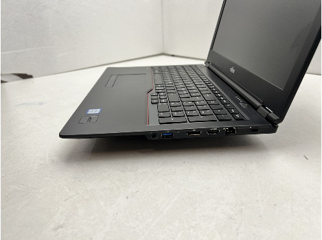 Fujitsu LIFEBOOK U758 15.6" i5-8250U 16GB 260GB клас А