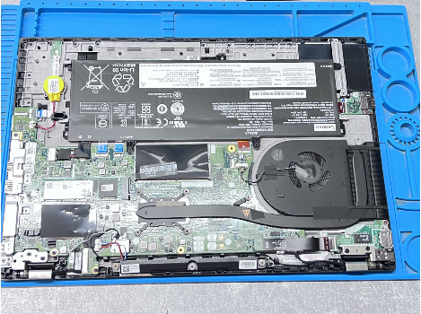 Lenovo ThinkPad T590 15.6" i7-8565U 16GB 260GB клас А