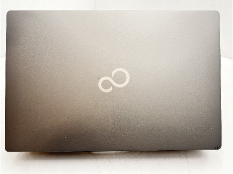 Fujitsu LIFEBOOK U7411 14" i5-1135G7 16GB 260GB клас Б