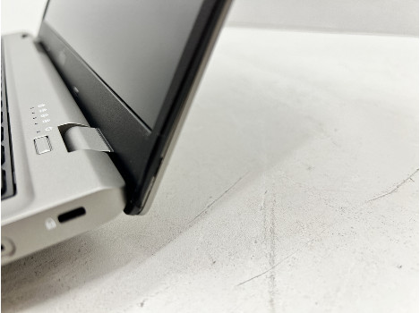 Fujitsu LIFEBOOK U7411 14" i5-1135G7 16GB 260GB клас Б