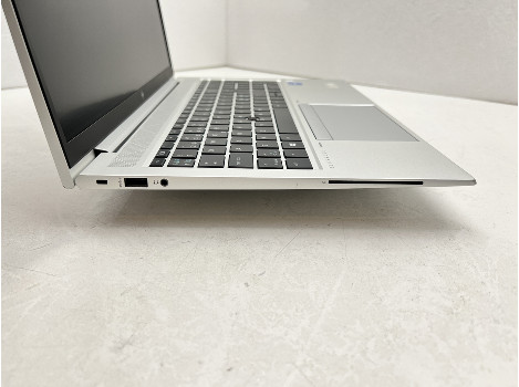 HP EliteBook 850 G8 15.6" i5-1135G7 16GB 510GB клас Като Нов