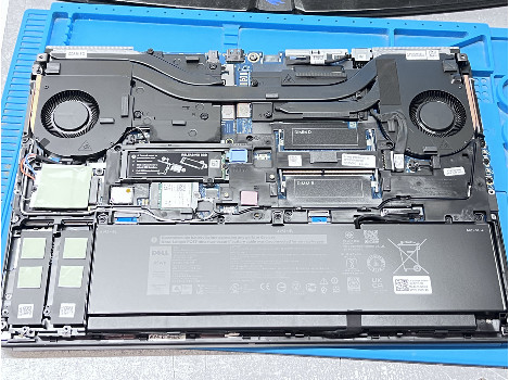 Dell Precision 7560 15.6" i9-11950H 32GB 1020GB клас А