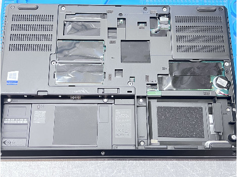 Lenovo ThinkPad P52 15.6" i7-8750H 32GB 1TB | 512GB клас А