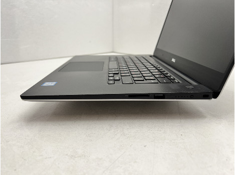 Dell Precision 5510 15.6" i7-6820HQ 16GB 256GB клас Б