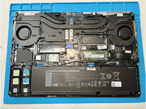 Dell Precision 7550 15.6" i7-10750H 32GB 1020GB