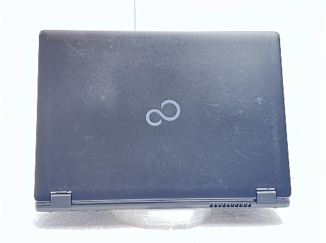 Fujitsu LIFEBOOK E549 14" i3-8145U 8GB 260GB клас Б
