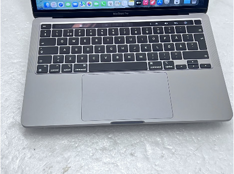 Apple MacBookPro 17.1 (A2338- M1" 8 CPU/8 GPU 13) 13.3" M1 (CPU 8- GPU 8) 16GB 500GB клас Като Нов