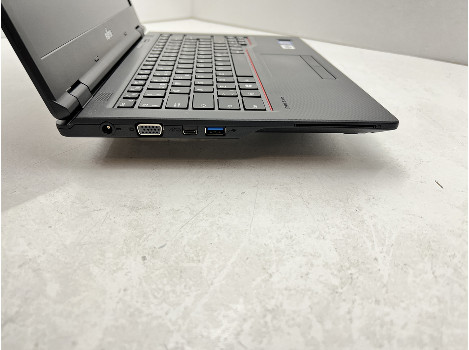 Fujitsu LIFEBOOK E549 14" i3-8145U 8GB 260GB клас А